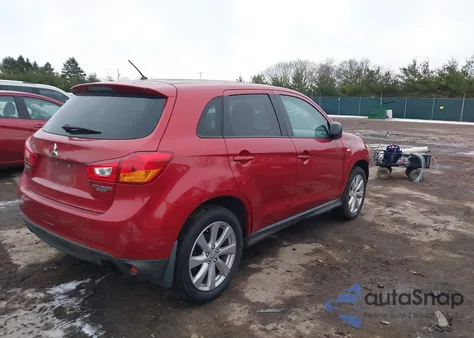 2014 Mitsubishi Outlander Sport Es z USA, uszkodzony, nr VIN 4A4AP3AUXEE009746